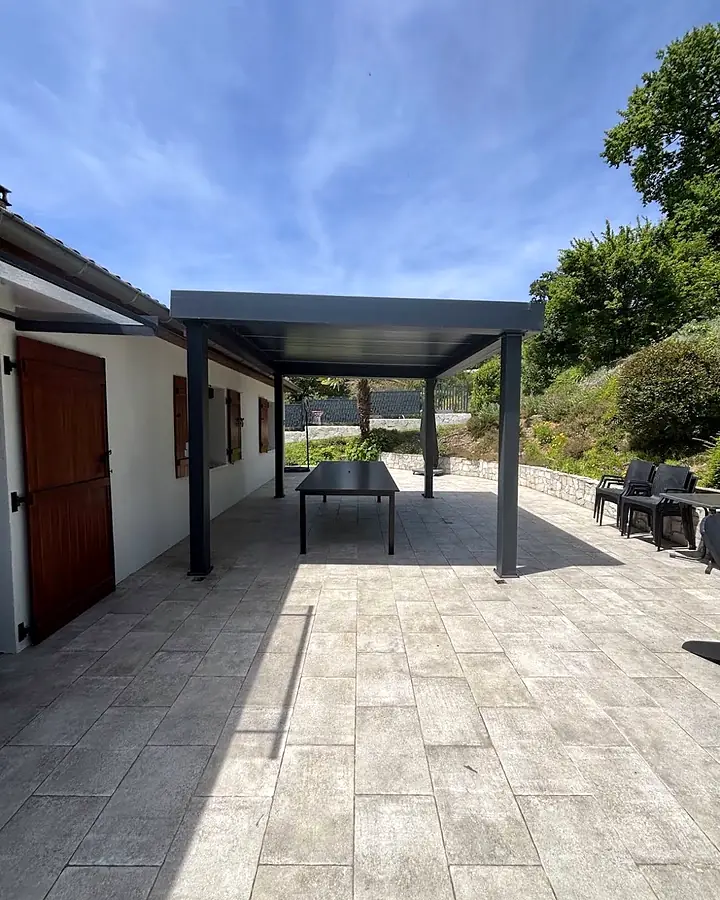Couvrir une terrasse : photo de chantier.